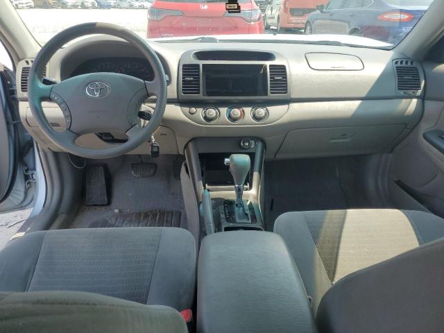 4T1BE32K95U585506 - 2005 TOYOTA CAMRY LE BLUE photo 8