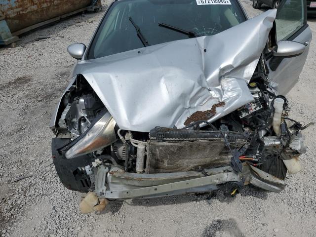 3FADP4BJ4JM110743 - 2018 FORD FIESTA SE ვერცხლისფერი ფოტო 11