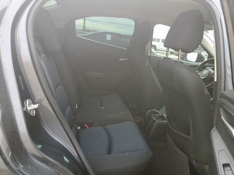 3MYDLBYV1KY514910 - 2019 TOYOTA YARIS L ნაცრისფერი ფოტო 10