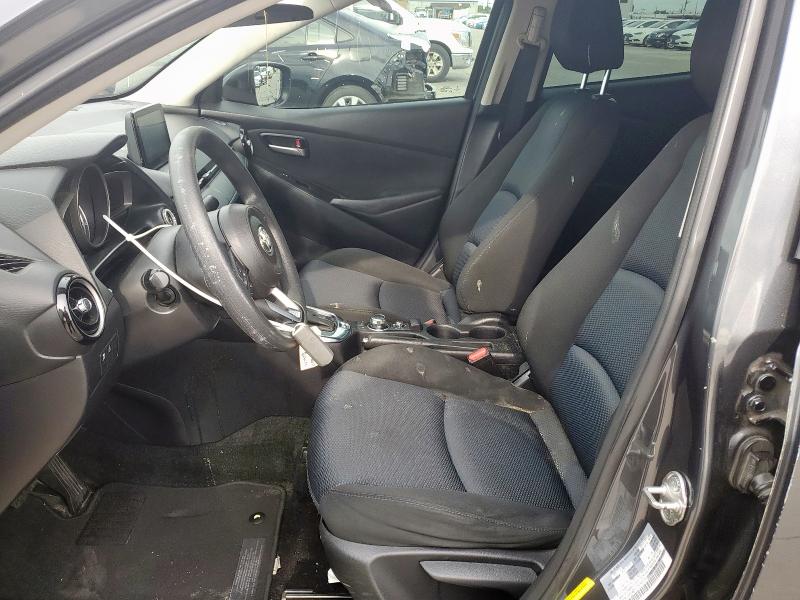 3MYDLBYV1KY514910 - 2019 TOYOTA YARIS L ნაცრისფერი ფოტო 7