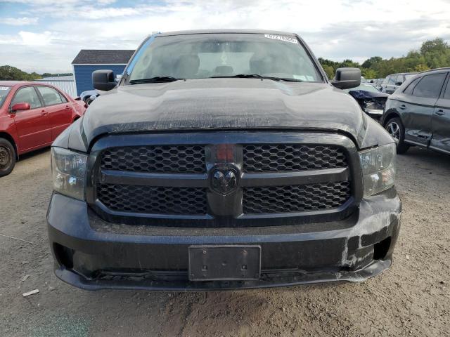 1C6RR7FG4JS327329 - 2018 RAM 1500 ST შავი ფოტო 5