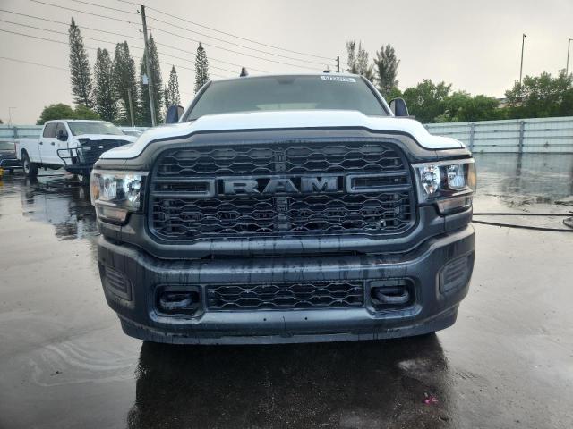 3C6UR5CL2RG325226 - 2024 RAM 2500 TRADESMAN Սպիտակ լուսանկար 5