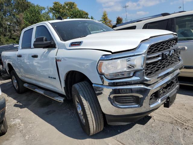 3C6UR5CJ1NG390769 - 2022 RAM 2500 TRADESMAN WHITE photo 4