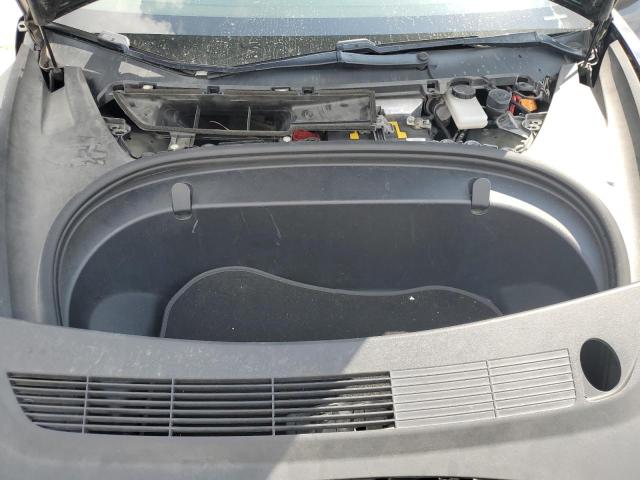 5YJ3E1EB7JF109377 - 2018 TESLA MODEL 3 Սև լուսանկար 11