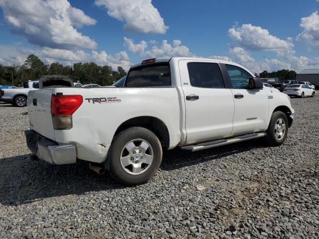 5TBEV54108S479819 - 2008 TOYOTA TUNDRA CREWMAX WHITE photo 3