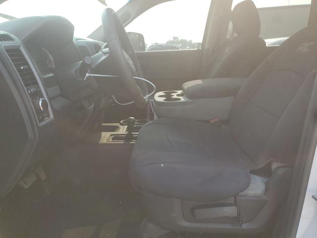 3C6UR5CL1JG270708 - 2018 RAM 2500 ST أبيض صورة 7