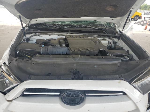 JTENU5JR6N6033945 - 2022 TOYOTA 4RUNNER SR5/SR5 PREMIUM WHITE photo 12