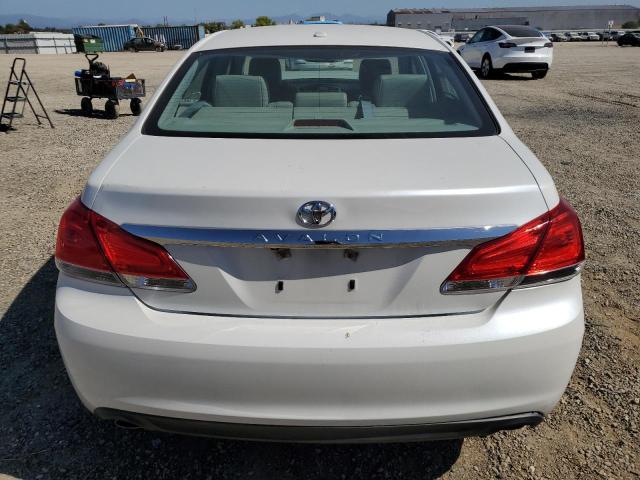 4T1BK3DB3CU450220 - 2012 TOYOTA AVALON BASE WHITE photo 6