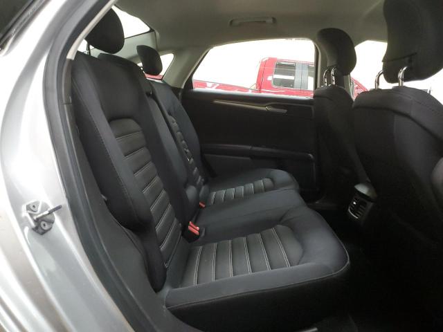 3FA6P0H71DR132672 - 2013 FORD FUSION SE SILVER photo 10