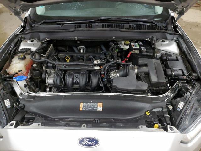 3FA6P0H71DR132672 - 2013 FORD FUSION SE SILVER photo 11
