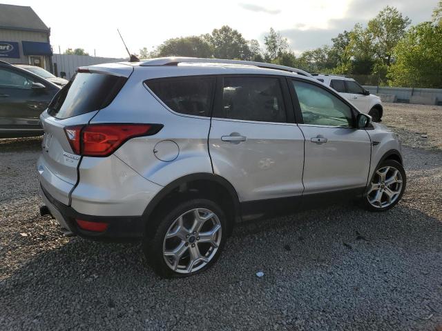 1FMCU9J98KUA17266 - 2019 FORD ESCAPE TITANIUM Silber Foto 3