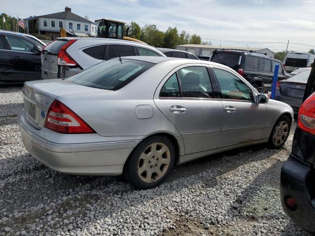 WDBRF81J15F622993 - 2005 MERCEDES-BENZ C 240 4MATIC SILVER photo 3