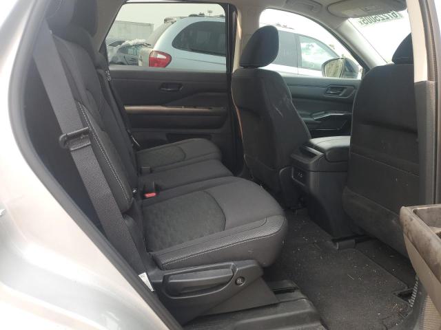 5N1DR3AC2RC292792 - 2024 NISSAN PATHFINDER S 银色 照片 11