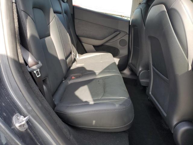 7SAYGDEE2PA201811 - 2023 TESLA MODEL Y GRAY photo 10