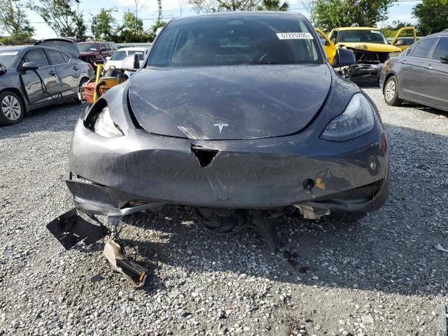 7SAYGDEE2PA201811 - 2023 TESLA MODEL Y GRAY photo 5