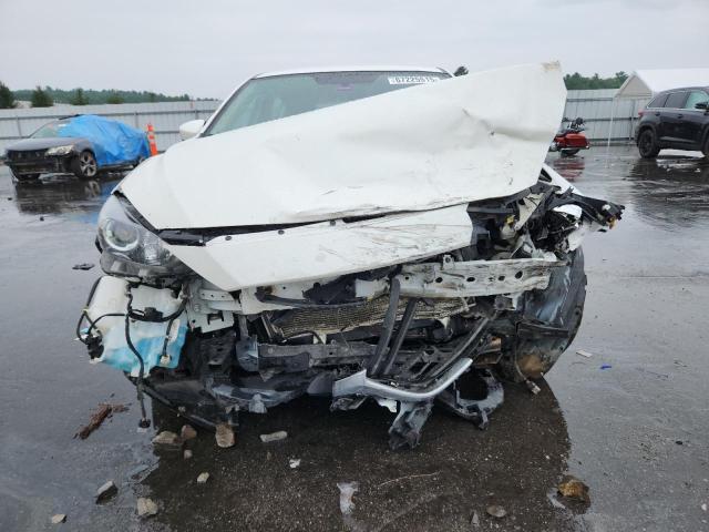 JM1BN1K76H1128095 - 2017 MAZDA 3 SPORT WHITE photo 5