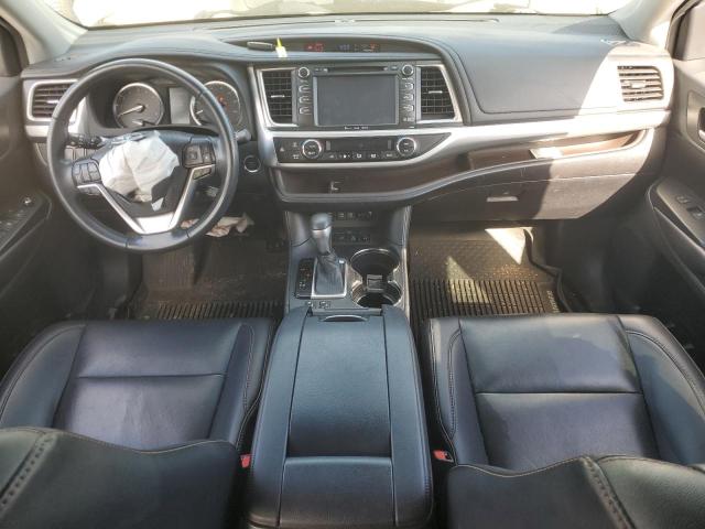 5TDJZRFH9KS620972 - 2019 TOYOTA HIGHLANDER SE SILVER photo 8