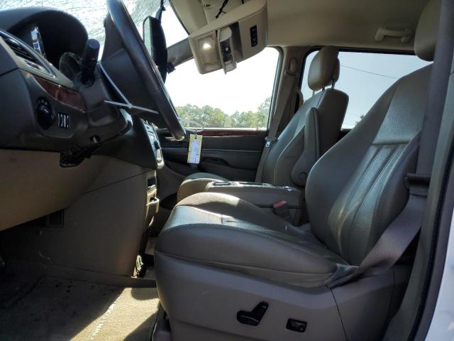 2C4RC1BG3FR554453 - 2015 CHRYSLER TOWN & COU TOURING WHITE photo 7