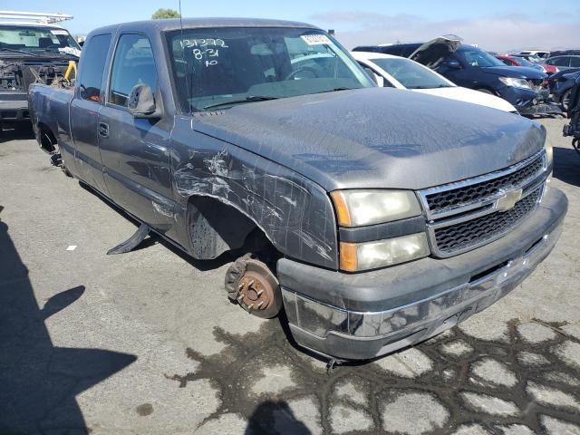 1GCEC19X37Z151410 - 2007 CHEVROLET SILVERADO C1500 CLASSIC GRAY photo 4