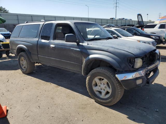 5TEWN72N81Z865104 - 2001 TOYOTA TACOMA XTRACAB BLACK photo 4