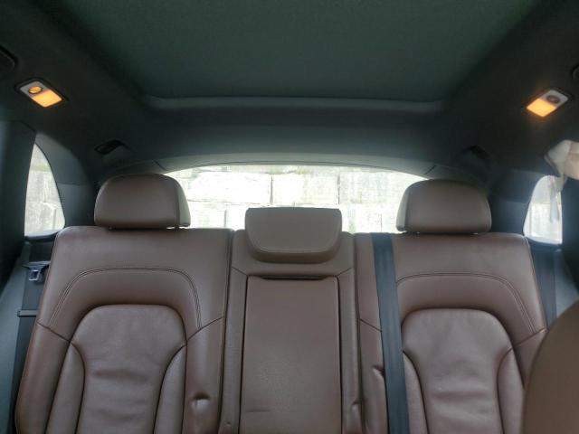 WA1M2AFP1HA044448 - 2017 AUDI Q5 PREMIUM PLUS Weiß Foto 10