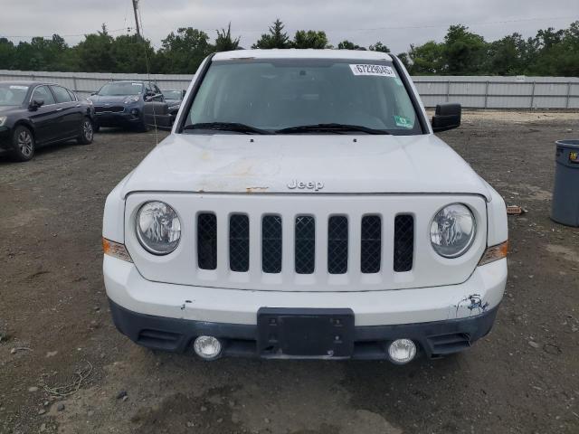 1C4NJPBA5GD719832 - 2016 JEP PATRIOT SPORT 白色 照片 5