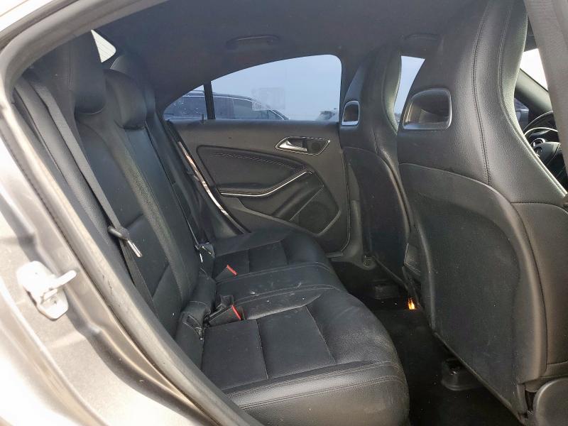 WDDSJ4EBXEN062979 - 2014 MERCEDES-BENZ CLA 250 GRAY photo 10