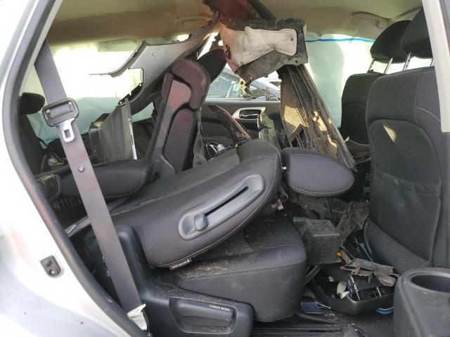 5N1DR2MN6KC623337 - 2019 NISSAN PATHFINDER S 银色 照片 6