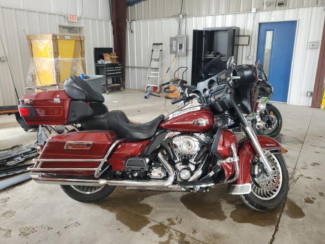2010 HARLEY-DAVIDSON FLHTCU, 