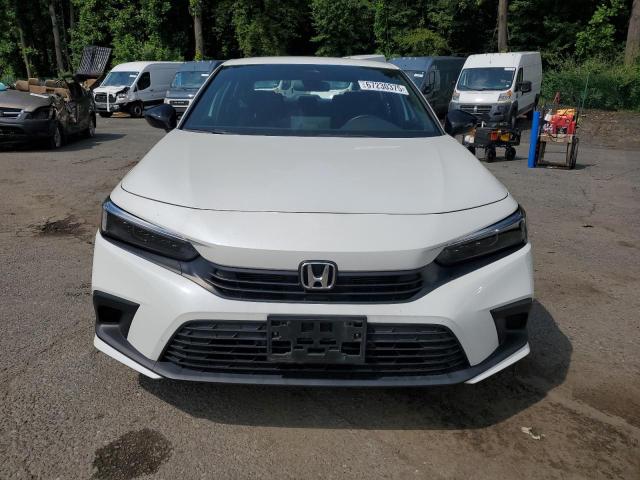 2HGFE2F52NH587865 - 2022 HONDA CIVIC SPORT WHITE photo 5