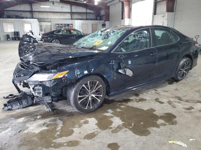 4T1G11AK7LU338053 - 2020 TOYOTA CAMRY SE BLUE photo 1