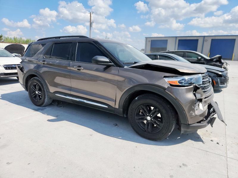 1FMSK7DH5MGA81890 - 2021 FORD EXPLORER XLT BROWN photo 4
