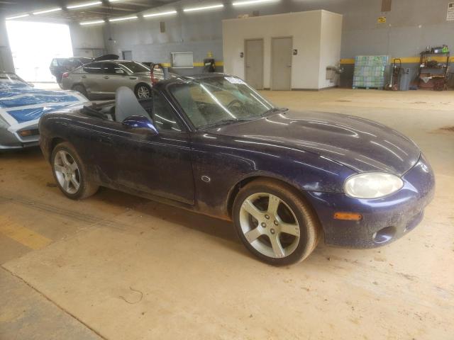 JM1NB353030306219 - 2003 MAZDA MX-5 MIATA BASE BLUE photo 4