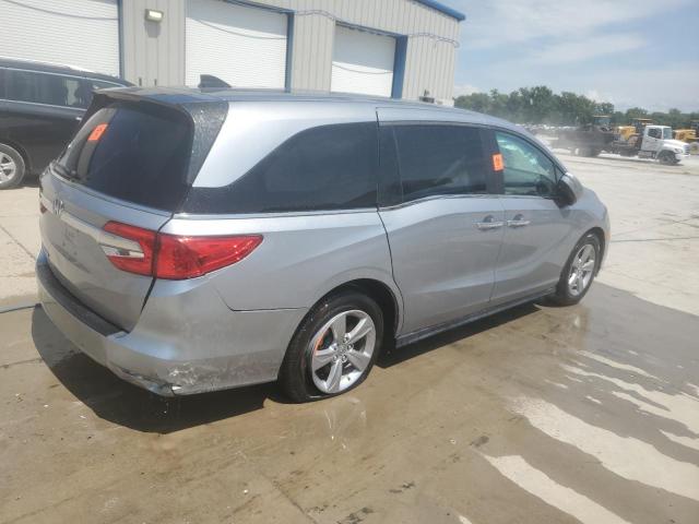 5FNRL6H70LB003960 - 2020 HONDA ODYSSEY EXL SILVER photo 3