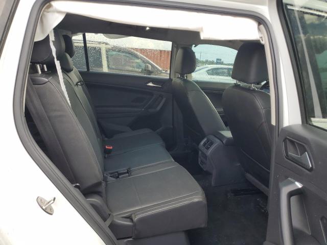 3VV3B7AX5JM090936 - 2018 VOLKSWAGEN TIGUAN SE WHITE photo 11