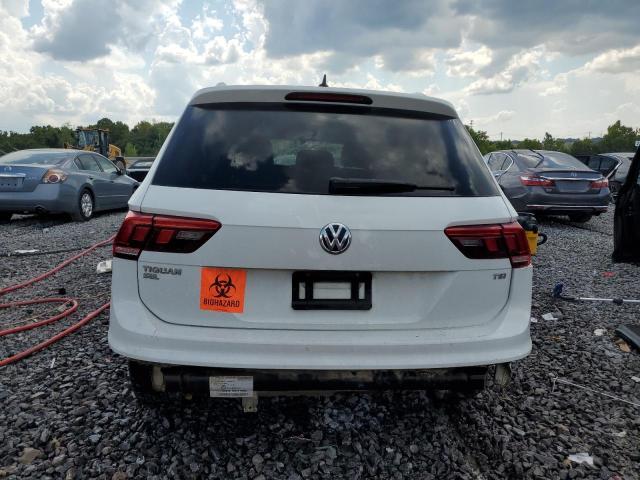 3VV3B7AX5JM090936 - 2018 VOLKSWAGEN TIGUAN SE WHITE photo 6