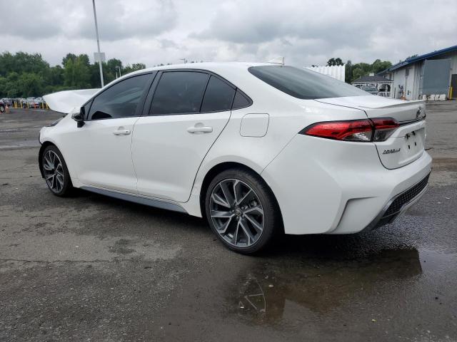 5YFS4MCE8MP064391 - 2021 TOYOTA COROLLA SE WHITE photo 2