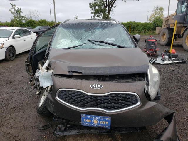 KNAHT8A39E7021488 - 2014 KIA RONDO BROWN photo 5