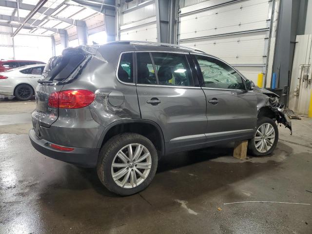 WVGBV7AX9FW524103 - 2015 VOLKSWAGEN TIGUAN S GRAY photo 3