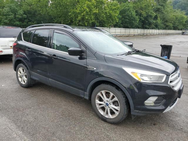 1FMCU9GD1JUA28992 - 2018 FORD ESCAPE SE أسود صورة 4