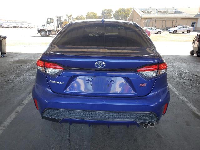 5YFS4RCE7LP037288 - 2020 TOYOTA COROLLA SE 蓝色 照片 6