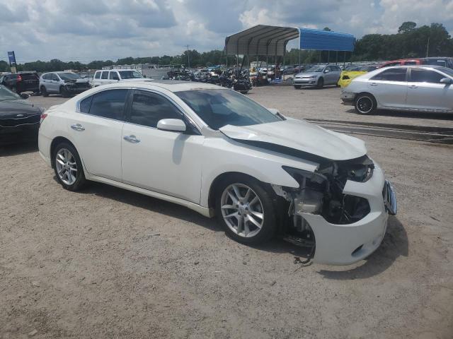 1N4AA5AP2AC834755 - 2010 NISSAN MAXIMA S WHITE photo 4