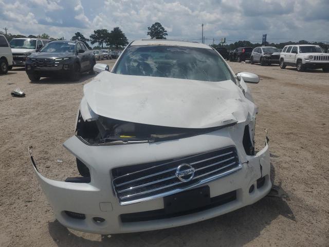 1N4AA5AP2AC834755 - 2010 NISSAN MAXIMA S WHITE photo 5
