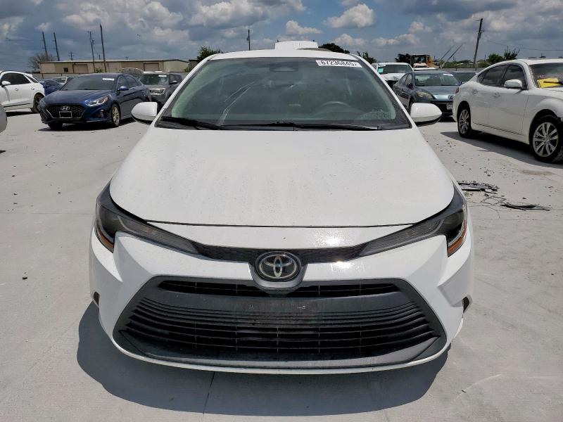 5YFB4MDE0PP006892 - 2023 TOYOTA COROLLA LE WHITE photo 5