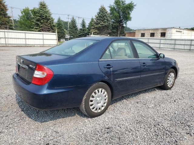 4T1BE32K33U198303 - 2003 TOYOTA CAMRY LE BLUE photo 3