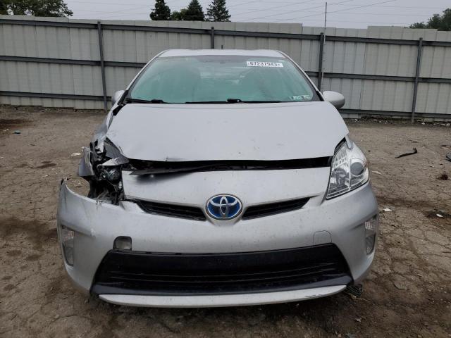 JTDKN3DU0C1497302 - 2012 TOYOTA PRIUS SILVER photo 5