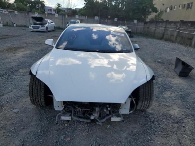 5YJSA1E29KF331220 - 2019 TESLA MODEL S Սպիտակ լուսանկար 5
