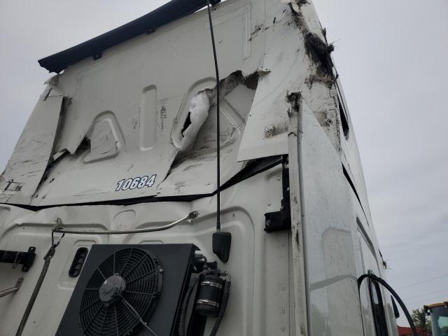 3AKJHHDV9RSUY5944 - 2024 FREIGHTLINER CASCADIA 1 თეთრი ფოტო 9