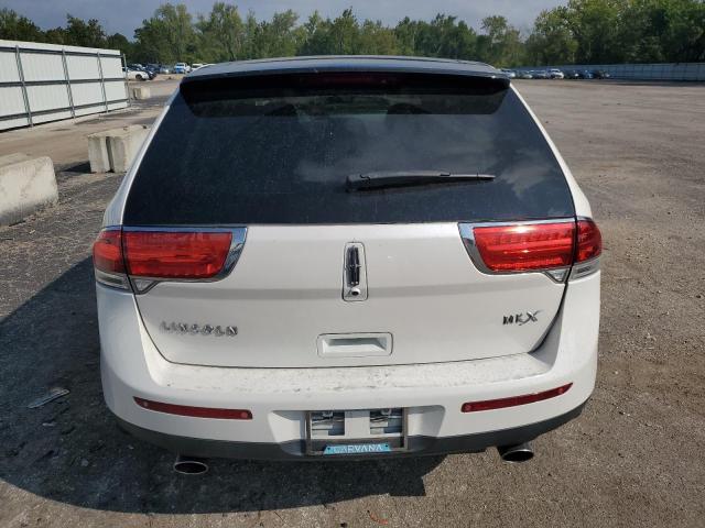 2LMDJ6JK5BBJ34666 - 2011 LINCOLN MKX WHITE photo 6