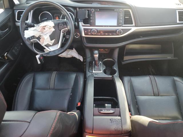 5TDJZRFH3KS629408 - 2019 TOYOTA HIGHLANDER SE შავი ფოტო 8